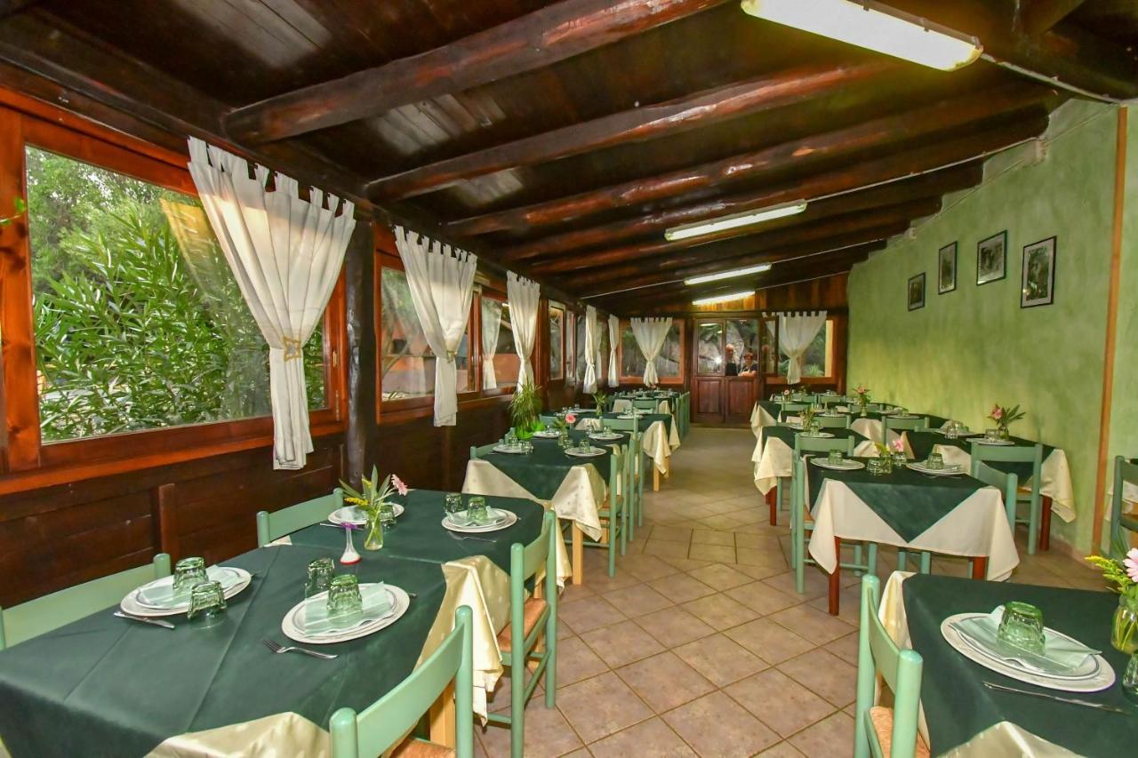 Agriturismo Sardo Villa Campavaglio Exterior photo